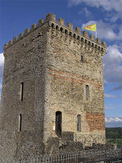 Tour du château de Mauvezin