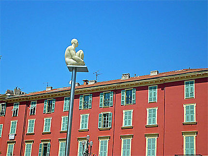 Statue place Masséna