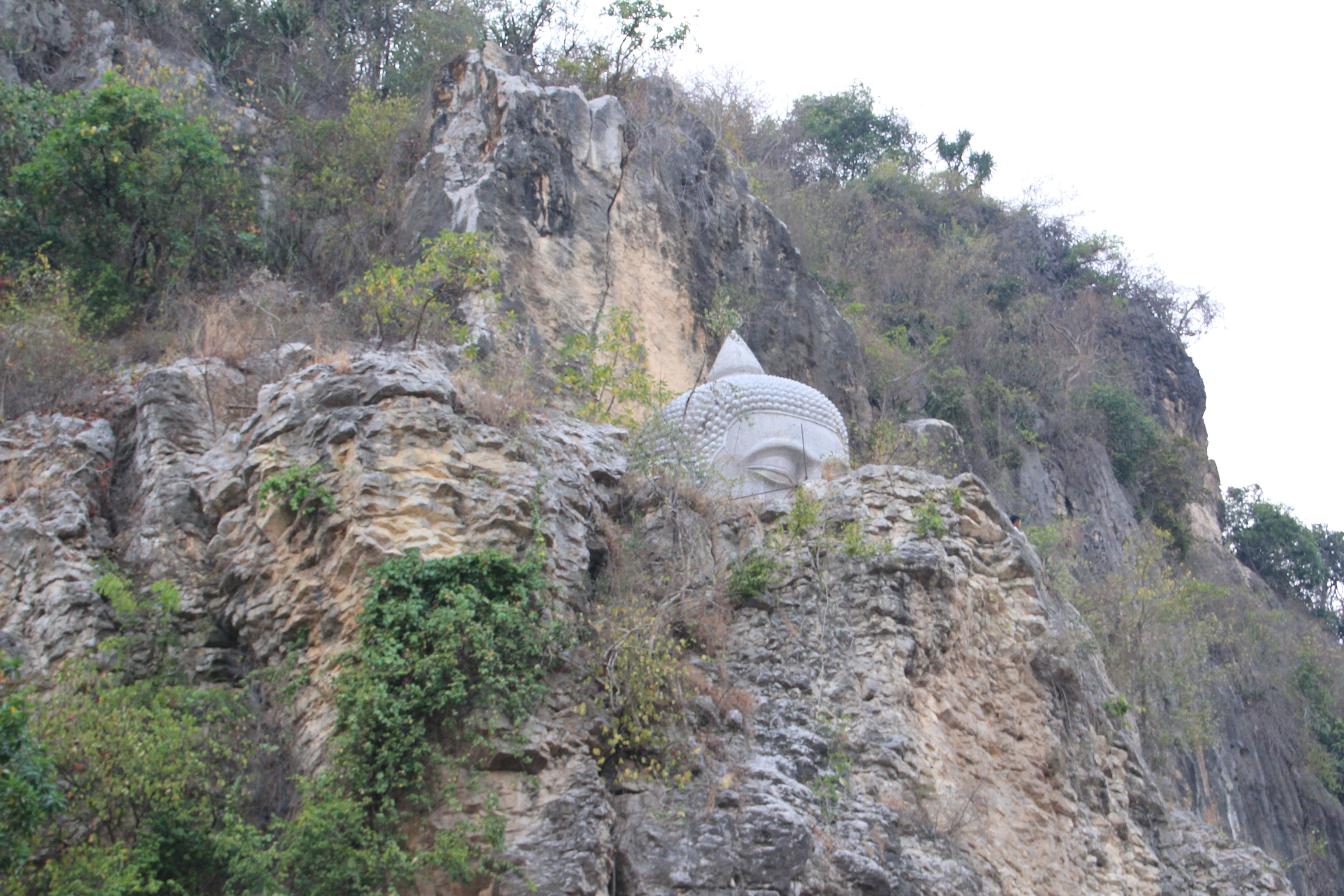 Grottes aux Chauves souris Bouddha