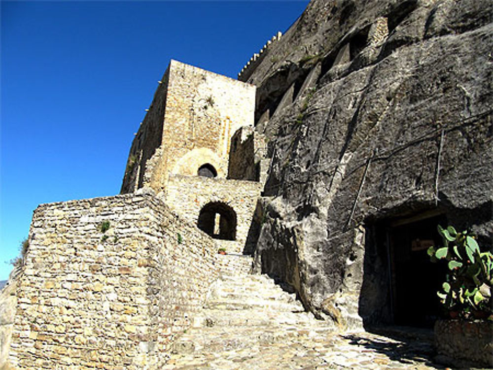 Château de Sperlinga - entrée