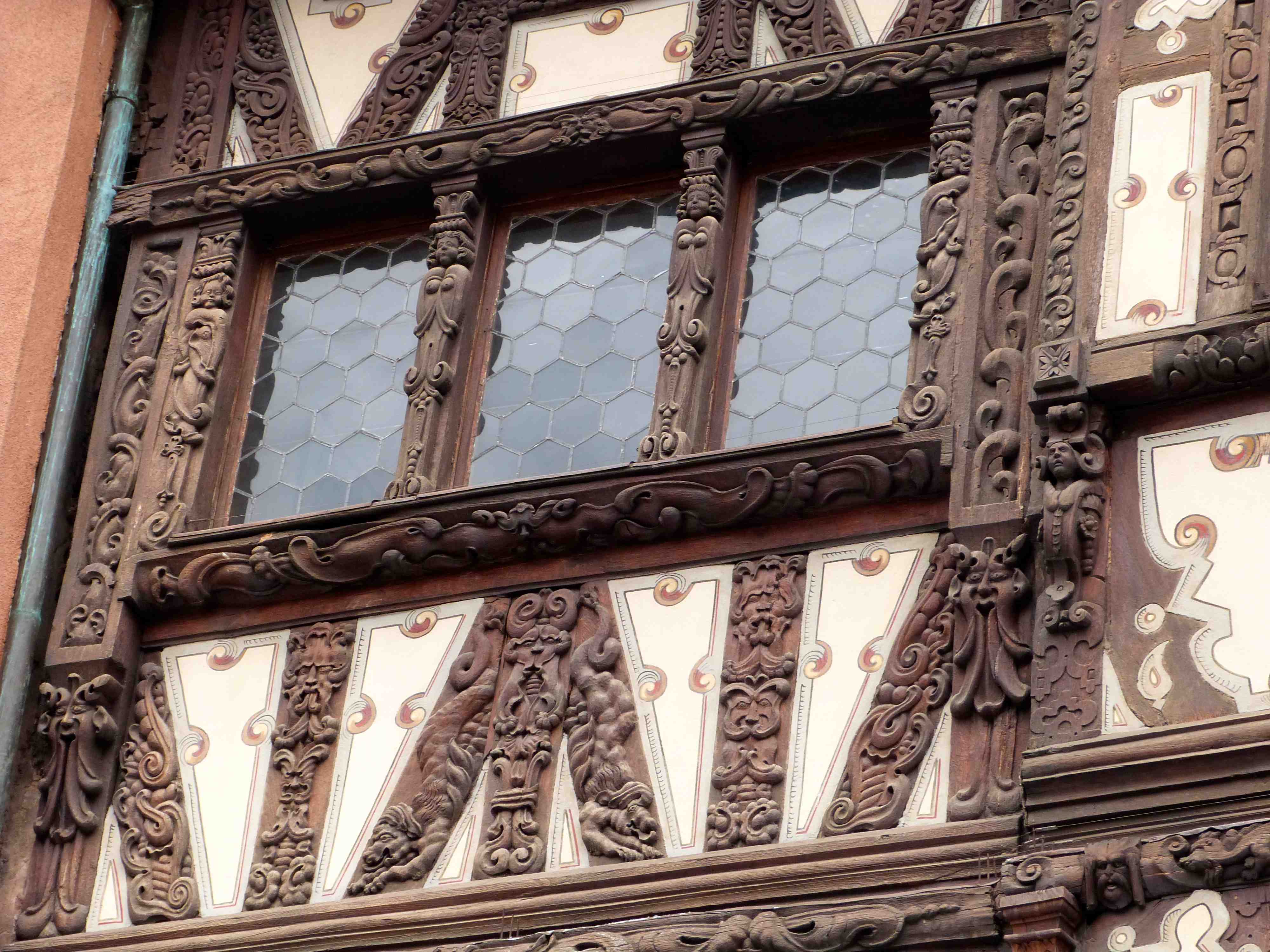 Fenêtre sculptée Fenêtre sculptée