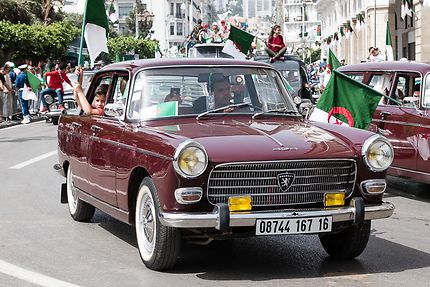 Alger, 05 juillet 2018 : une Peugeot 404