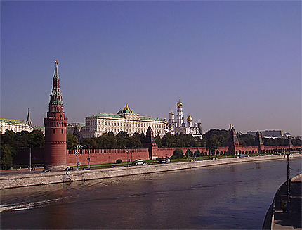Kremlin vue de Polyanka bol'shaya