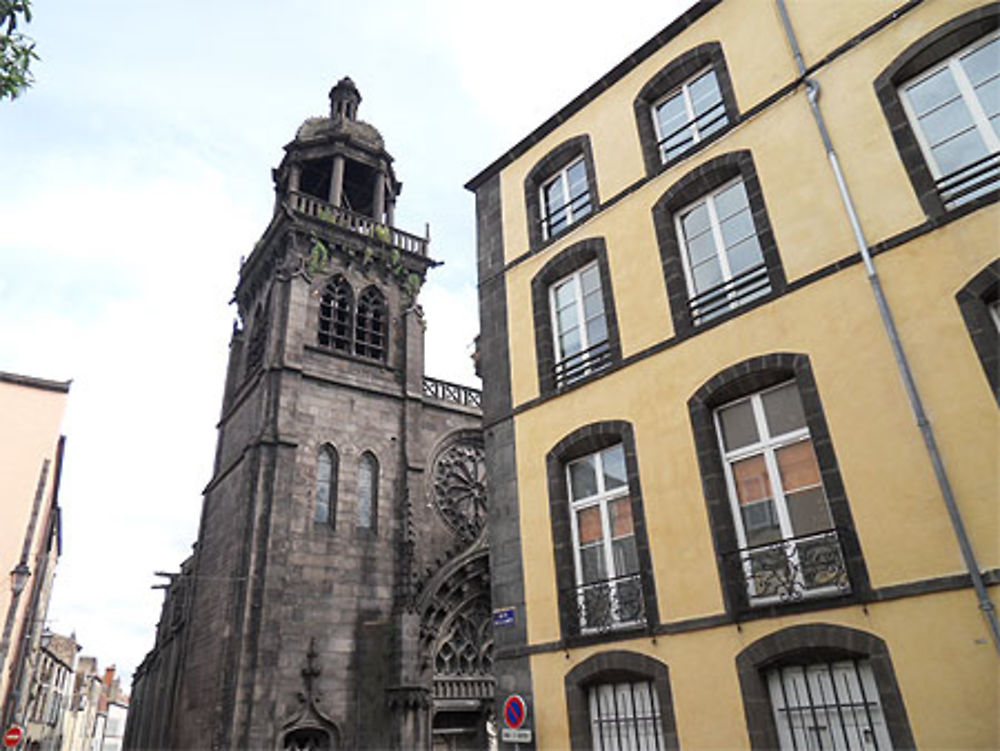 Riom. Eglise Notre-Dame du Marthuret