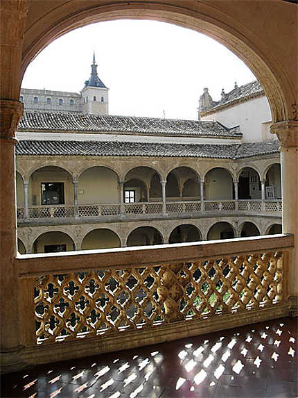 Museo de Santa Cruz : le cloître