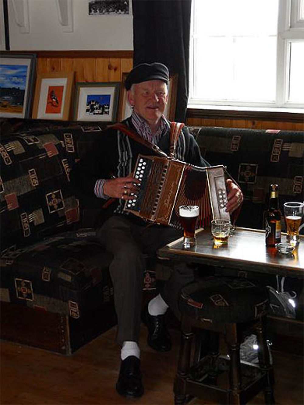 Au revoir en musique par le roi de Tory Island