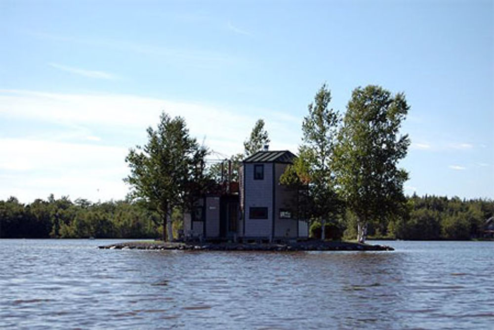 Île sur le Lac Saint Charles