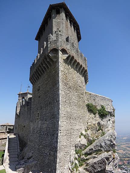 Tour de la forteresse de Guaita