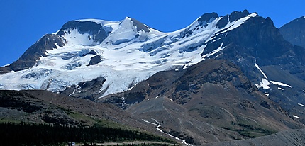 Paysage de la route des glaciers