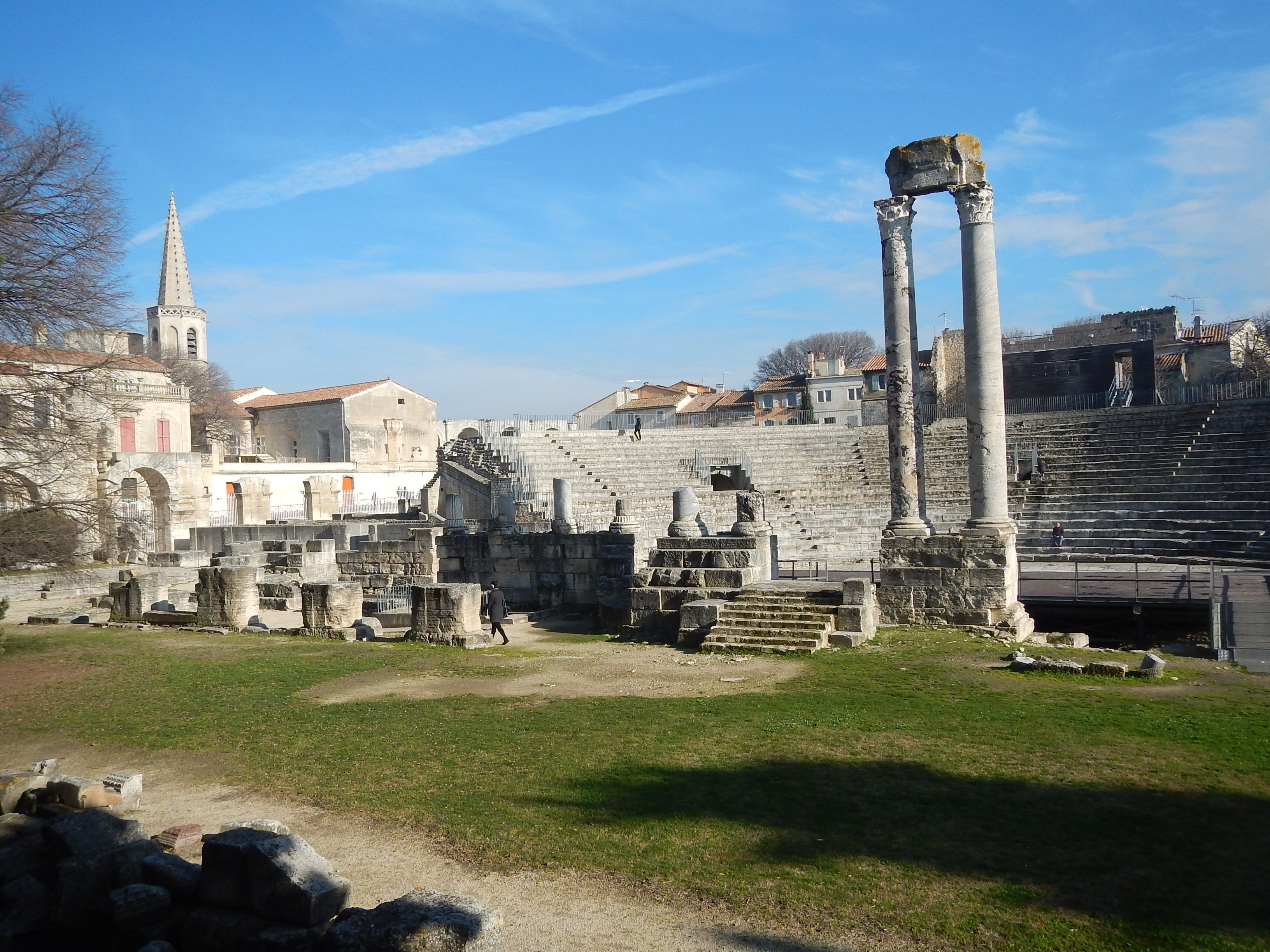 Vestiges du théâtre antique d'Arles