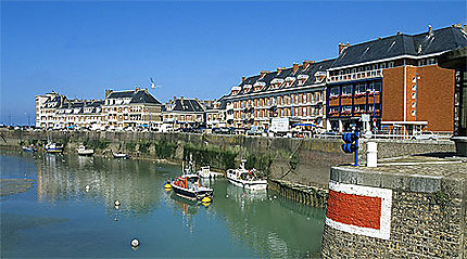 Avant-port et quai d'amont, St-Valery-en-Caux