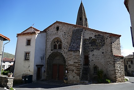 Eglise romane de Saint Cirgues