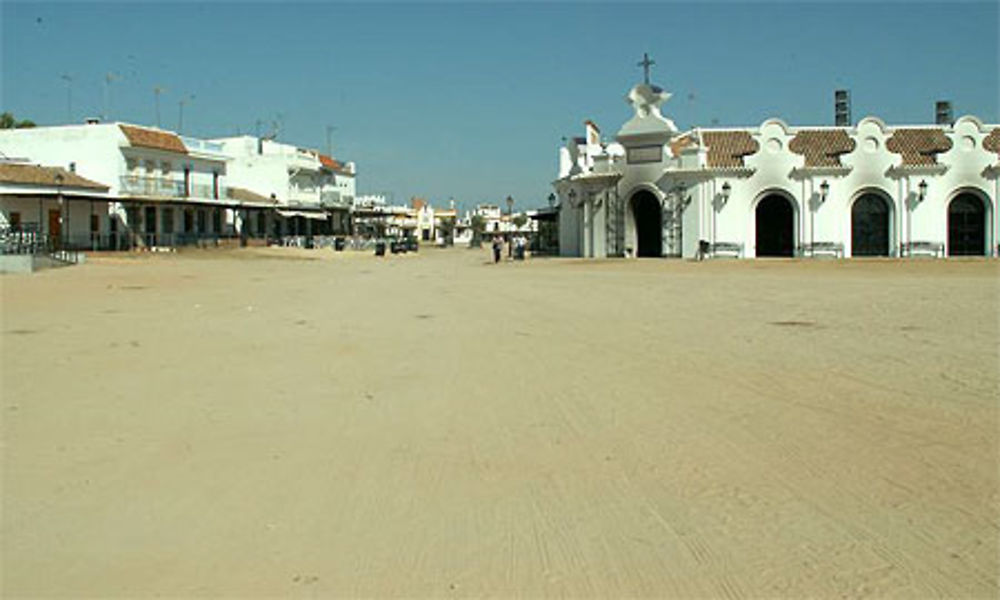 Village d'El Rocio (à 80 kms au sud de Séville) joli village à voir en Andalousie