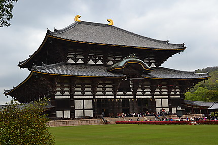 Grand temple de l'Est