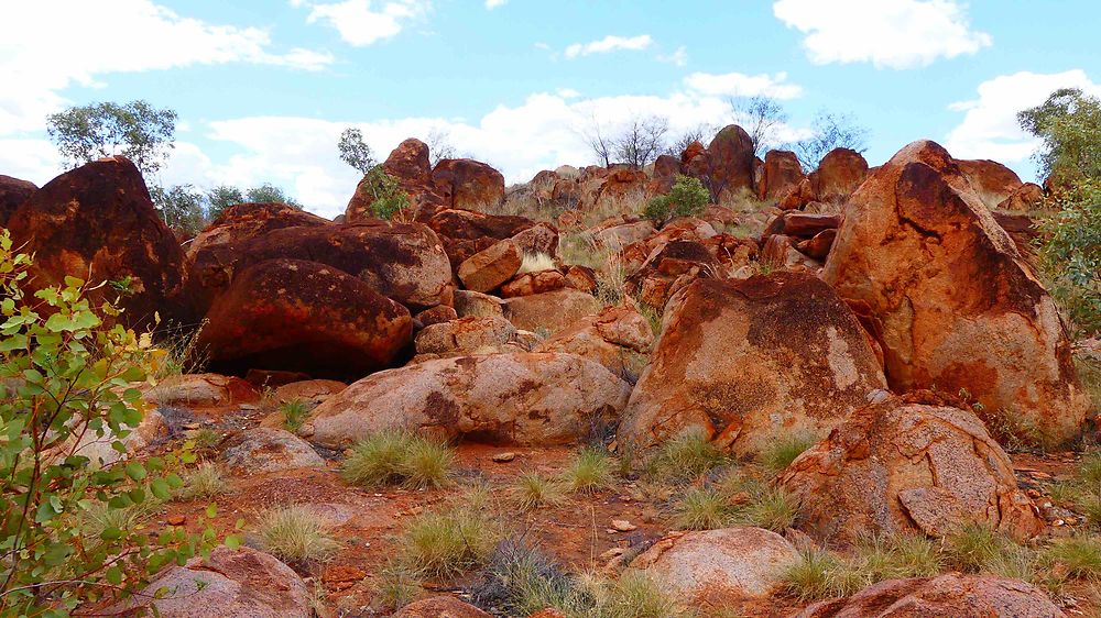 Kunjarra, The Pebbles 