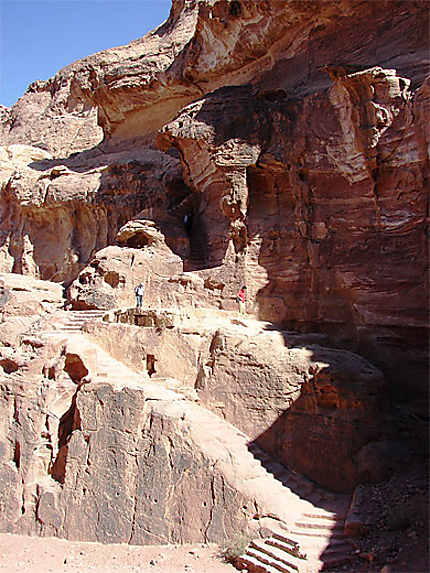 L'escalier processionnaire remontant du Wadi El Farasah vers Zibb Attuf