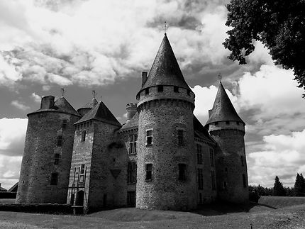 Château de Coussac Bonneval