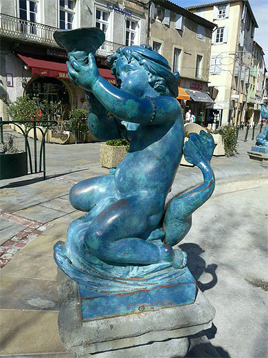 Statue Statue