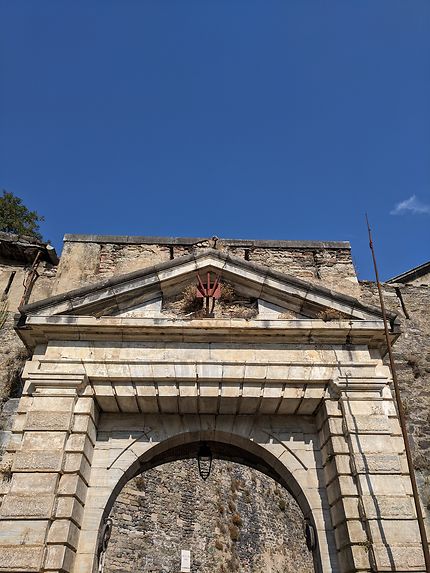 Porte de la citadelle