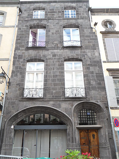Riom. Hôtel Guymoneau Riom. Hôtel Guymoneau