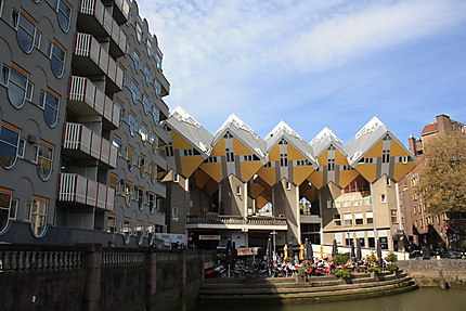 Les maisons cubes de Piet Blom