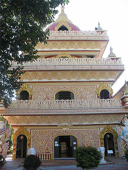 Temple birman Dhammikarama