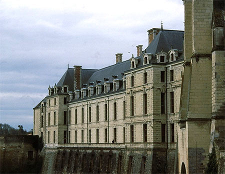 Le château des ducs de la Trémoille
