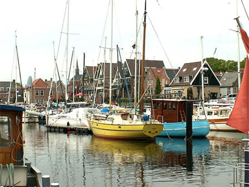 Le port à Urk (Pays.Bas, Province du Flevoland)