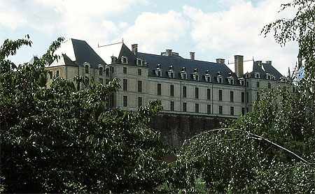 Le château de la Trémoille Le château de la Trémoille