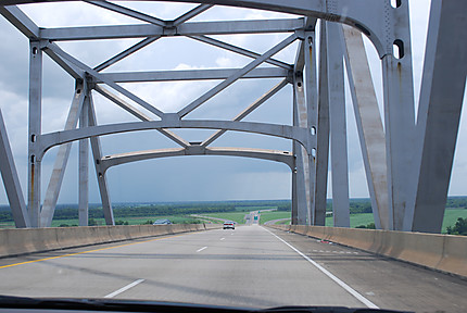 Pont sur le Mississipi