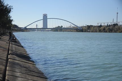 Sevilla, Puente de la Barqueta