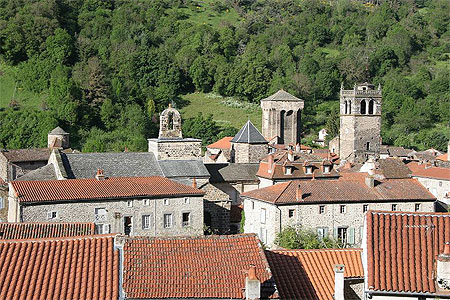 Blesle un des plus beaux villages de France Blesle un des plus beaux villages de France