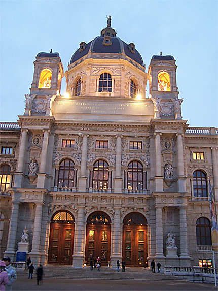 Musée Viennois, bientôt la nuit 