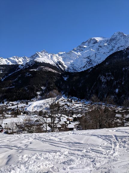 Au pied des cimes