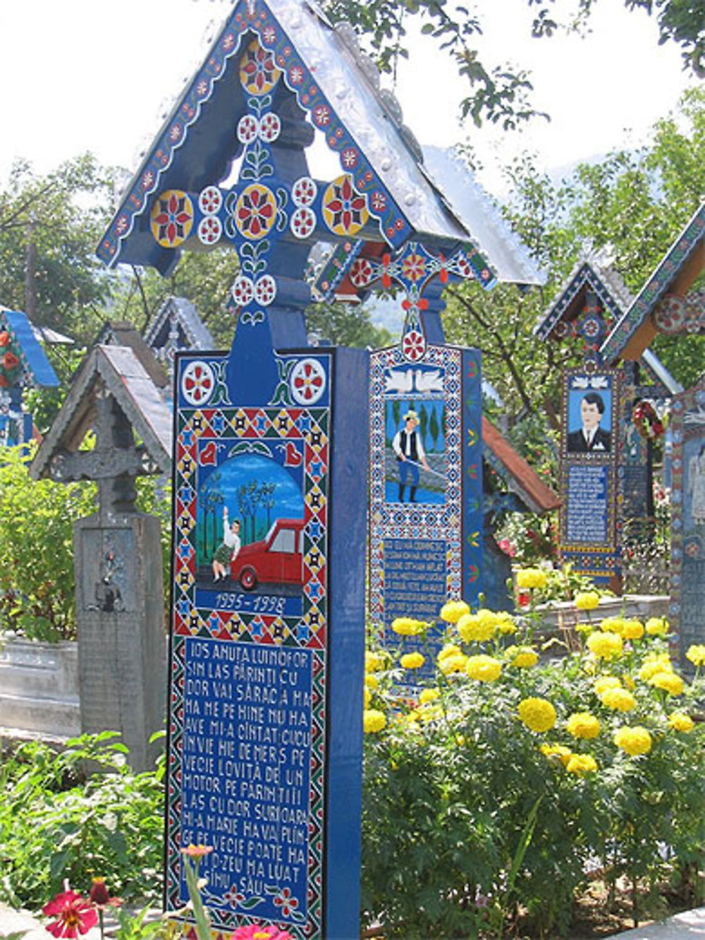 &quot;Cimetière joyeux&quot; de Sapanta