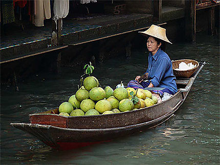 Marché flottant à Damnoen Saduak