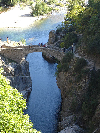Le pont du diable à Thueyts Le pont du diable à Thueyts