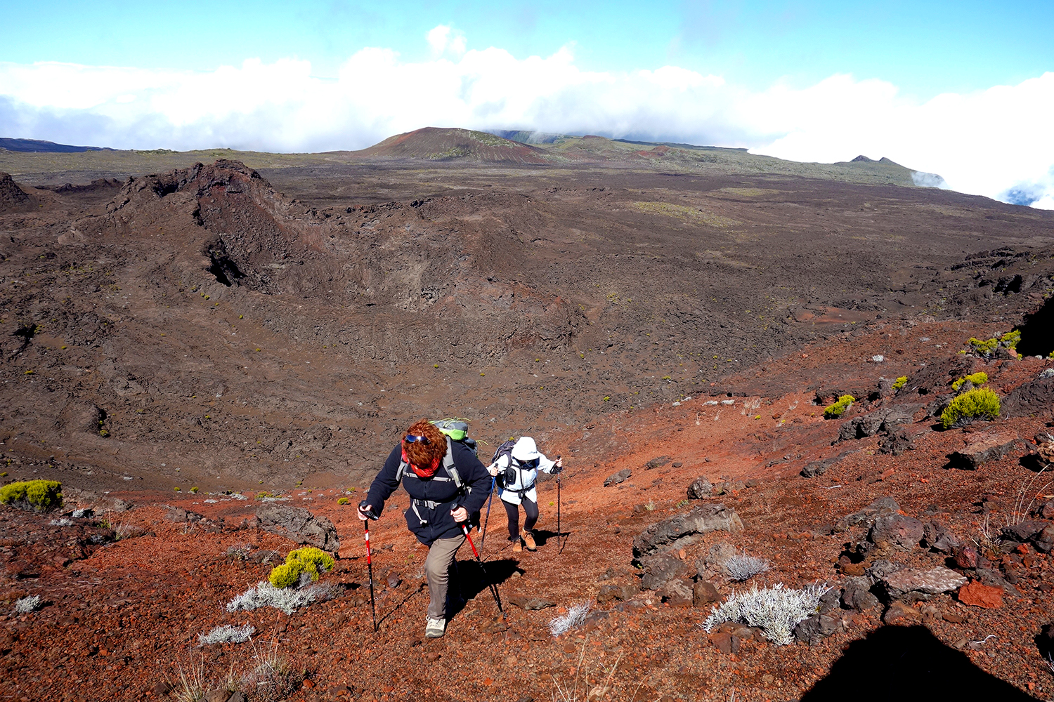 Montée à la Plaine des Sables Montée à la Plaine des Sables
