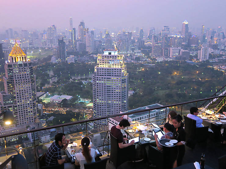 Les rooftop bars, avec vue sur la ville