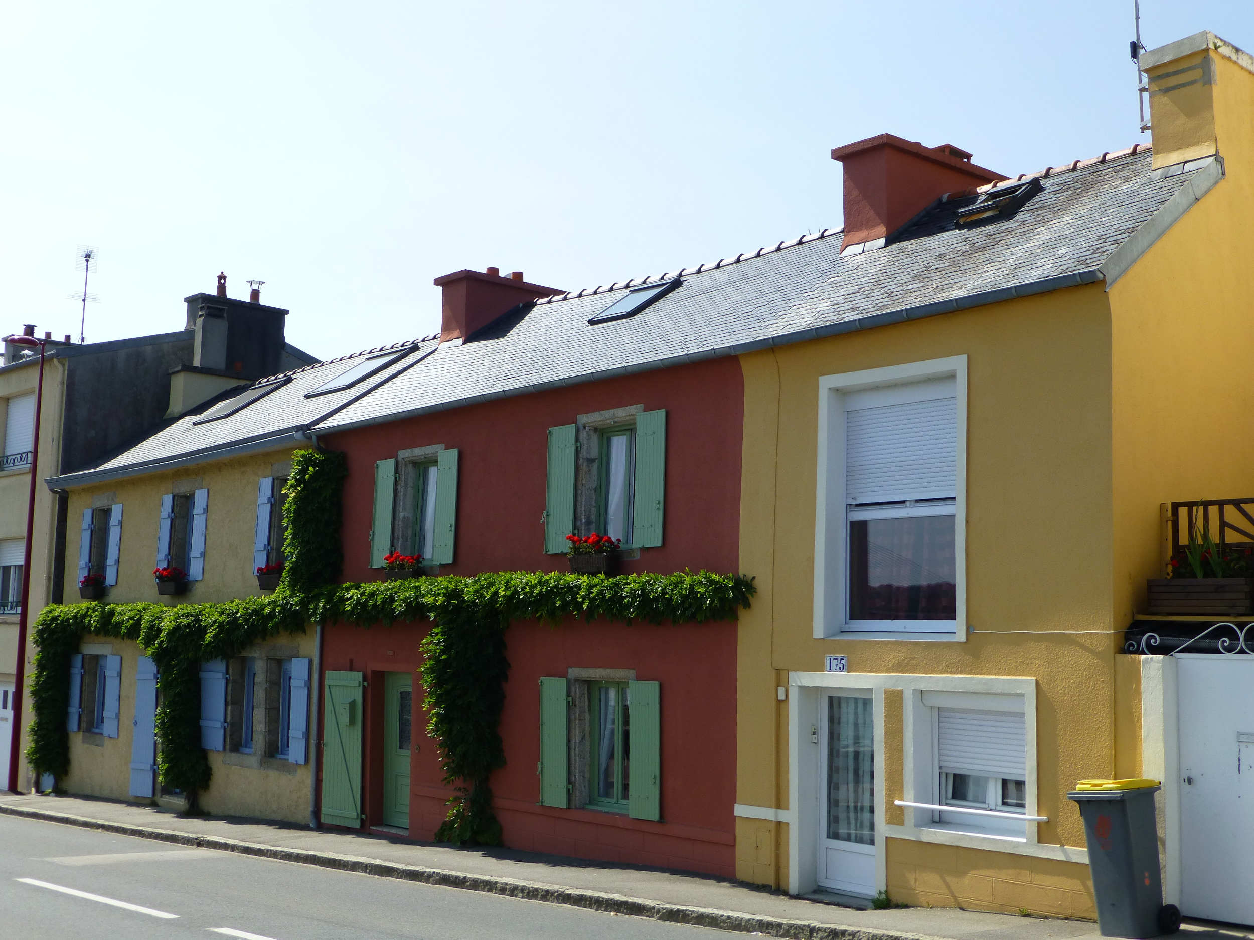Maisons colorées au Relecq Kerhuon Maisons colorées au Relecq Kerhuon