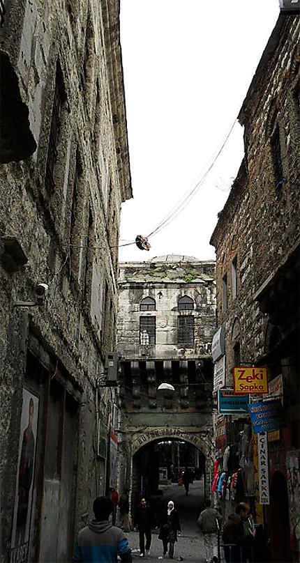 Contreforts du Grand Bazar