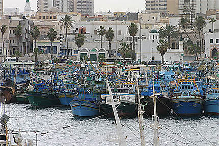 Tripoli, Port