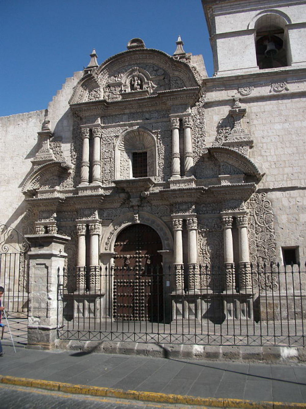 Eglise la Compañia d'influence andalouse