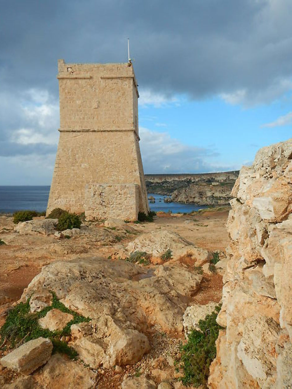 Għajn Tuffieħa Tower