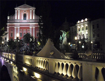 Place France Preseren de nuit Place France Preseren de nuit