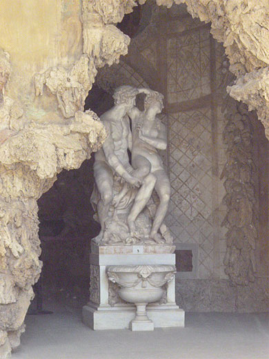 Grotte dans le jardin Boboli Grotte dans le jardin Boboli