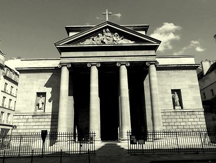 Façade de l'église St Denys-du-St sacrement