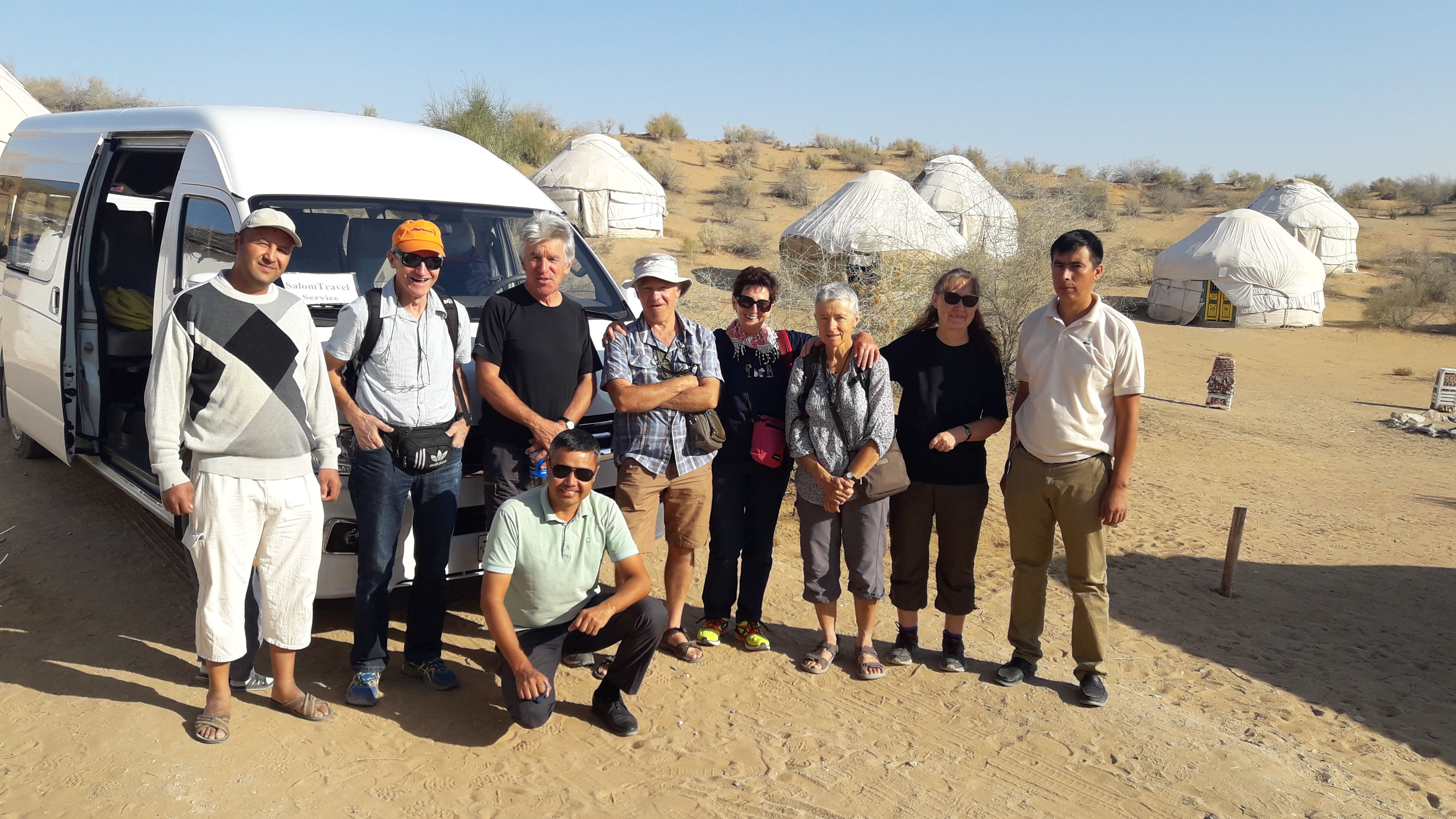 Sur la Route de la Soie en désert Ouzbékistan 
