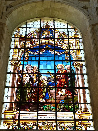 Vitraux église St Jean Baptiste Vitraux église St Jean Baptiste
