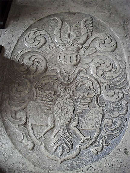 Sankt-Jakobi-Kirche : pierre tombale